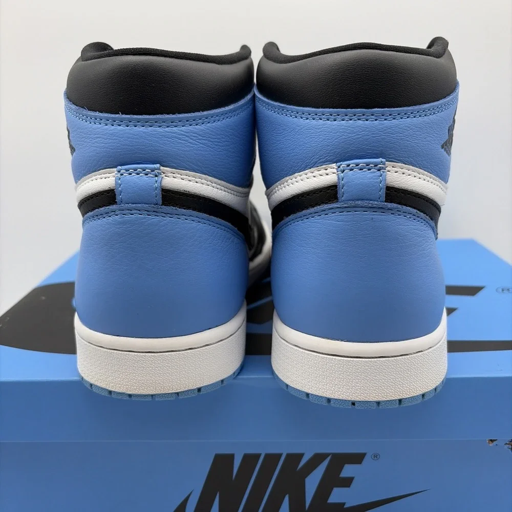 Size 9.5 - Jordan 1 Retro OG High UNC Toe (DZ5485-400)
